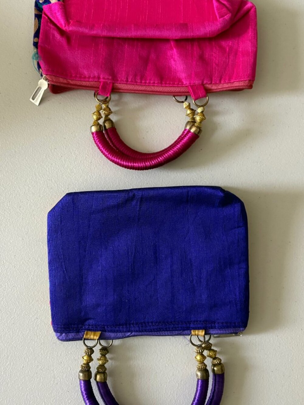 TWO Spring Purses . - Picture 5 of 6